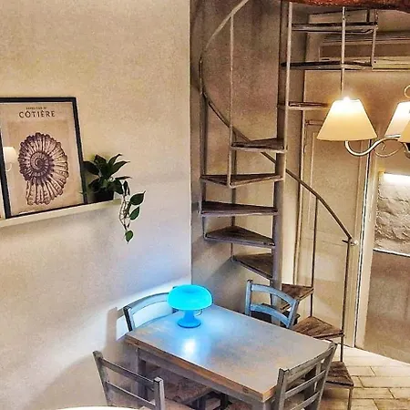 Little Romantic 度假居